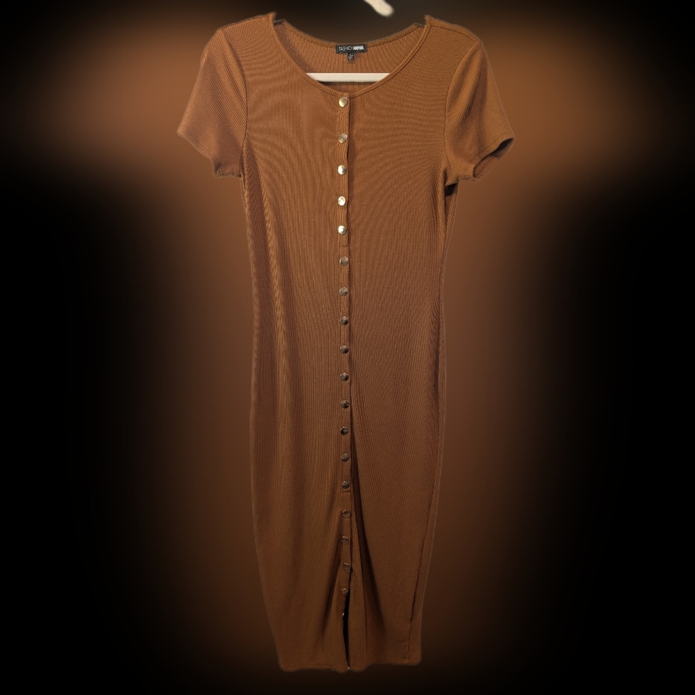 Fashion Nova Brown Midi Ribbed Dress Crew Neck Short Sleeve W/Gold Buttons